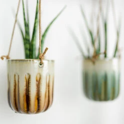 Alice Hanging Plant Pots - Set Of 3 - Caramel 8 Alice Hanging Plant Pots - Set Of 3 - Caramel -Plants Sale Store Alice Hanging Plant Pots Set of 3 Caramel Lifestyle 02