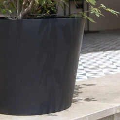 Bucket Natural Planter - Black 19 Bucket Natural Planter - Black -Plants Sale Store BucketNaturalPlanter Black 3